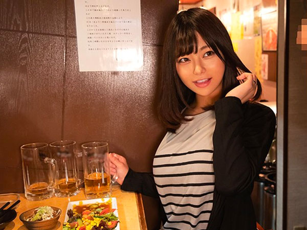 【ナンパ】居酒屋で1人で飲んでいるの人妻と勝手に相席してお持ち帰り！他人棒を挿入されて旦那に内緒でアクメしまくる！