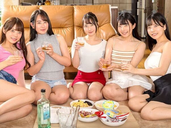 ボク以外は全員女子＜素人即ハメ＞いつでもヤリたいだけヤレるシェアハウスがここにあります♡チンポの先っちょ乾く暇ありません